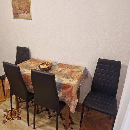 Apartments Vuksan 拉布 外观 照片