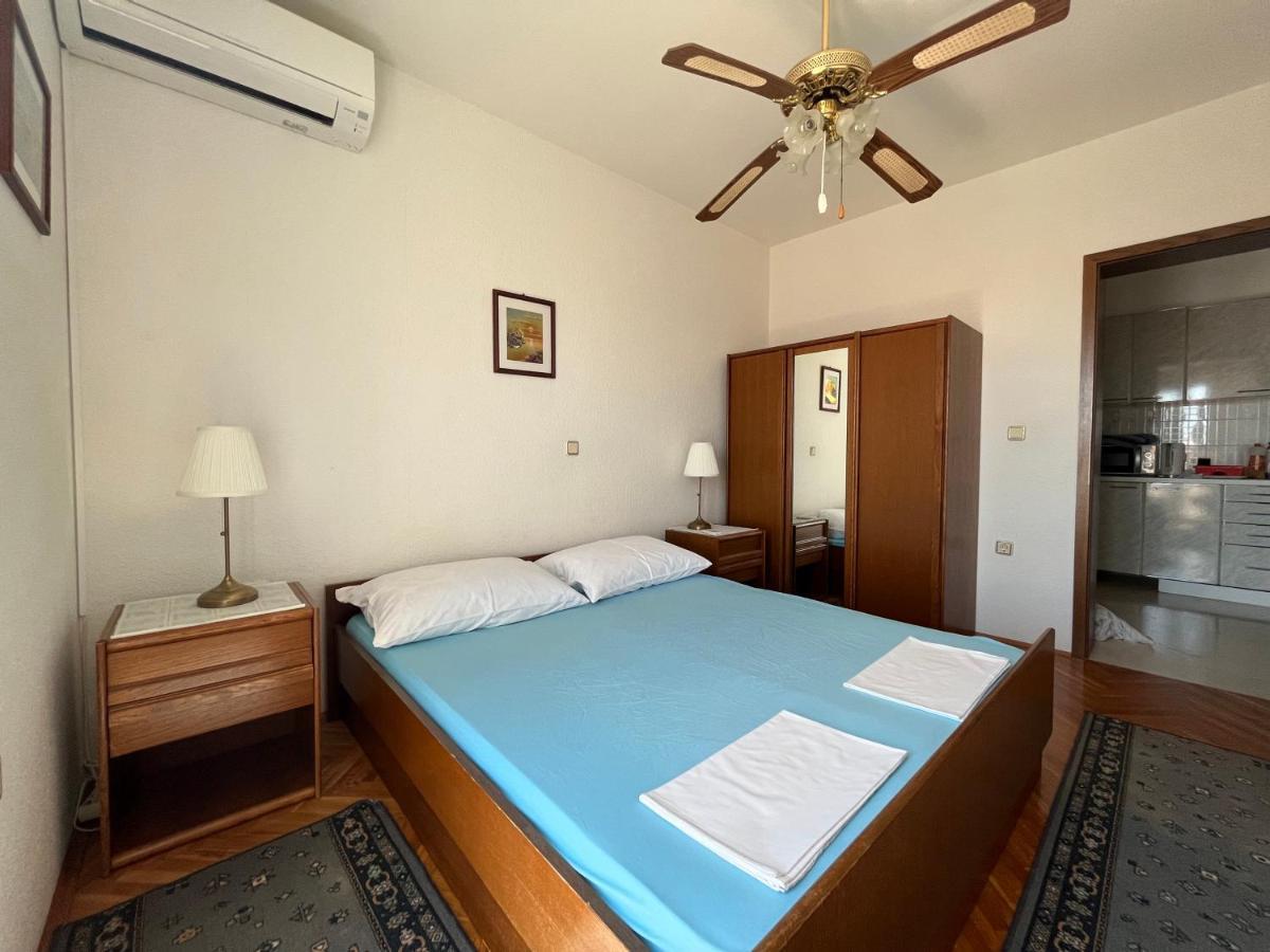 Apartments Vuksan 拉布 外观 照片