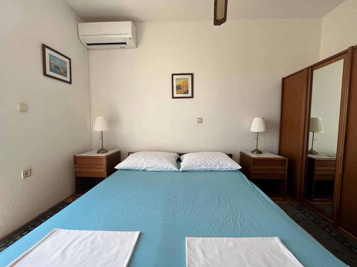 Apartments Vuksan 拉布 外观 照片